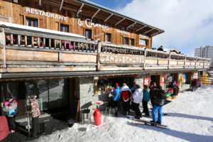 sandwicherie le chamois la toussuire front de neige point chaud des sybelles casse croute 